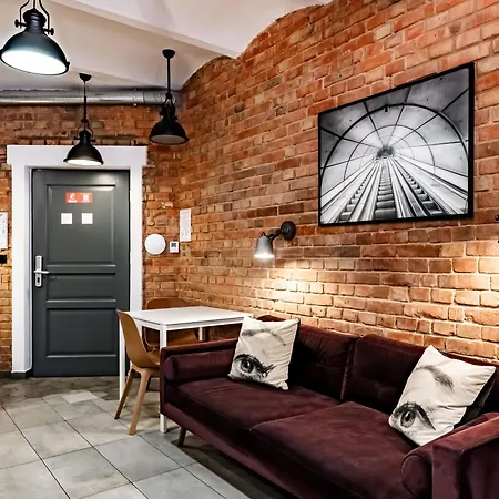 Rentplanet - Strzalowa Poznaň