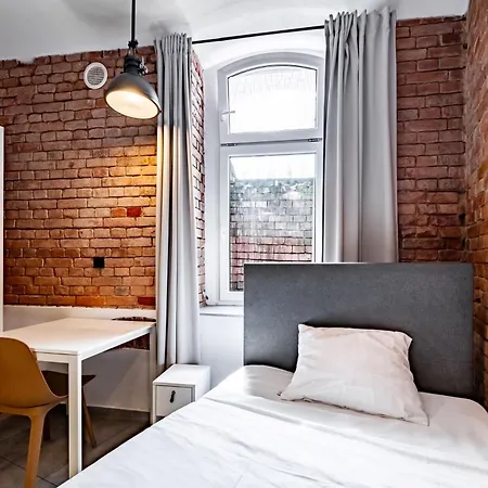 Rentplanet - Strzalowa * Poznaň