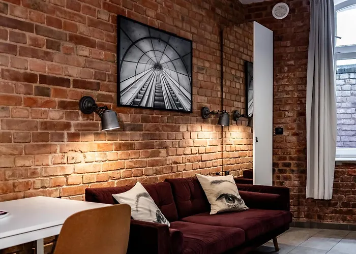 Rentplanet - Strzalowa * بوزنان