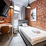Apartment Rentplanet - Strzalowa *