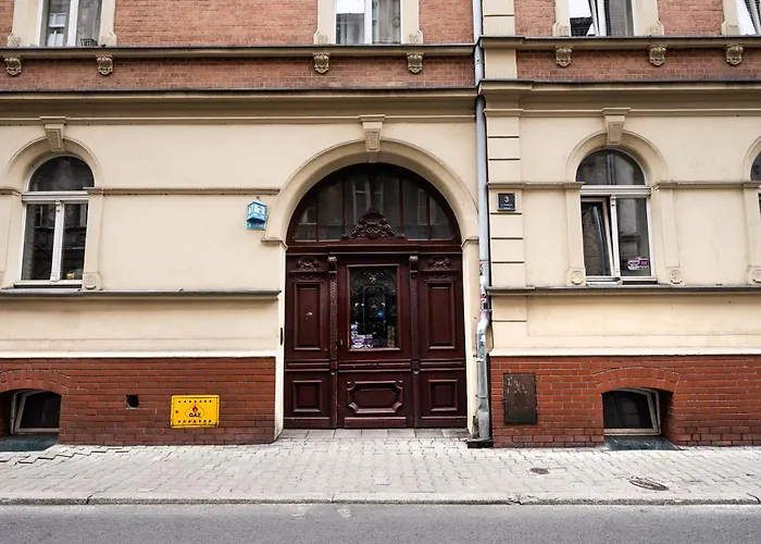 Apartment Rentplanet - Strzalowa *